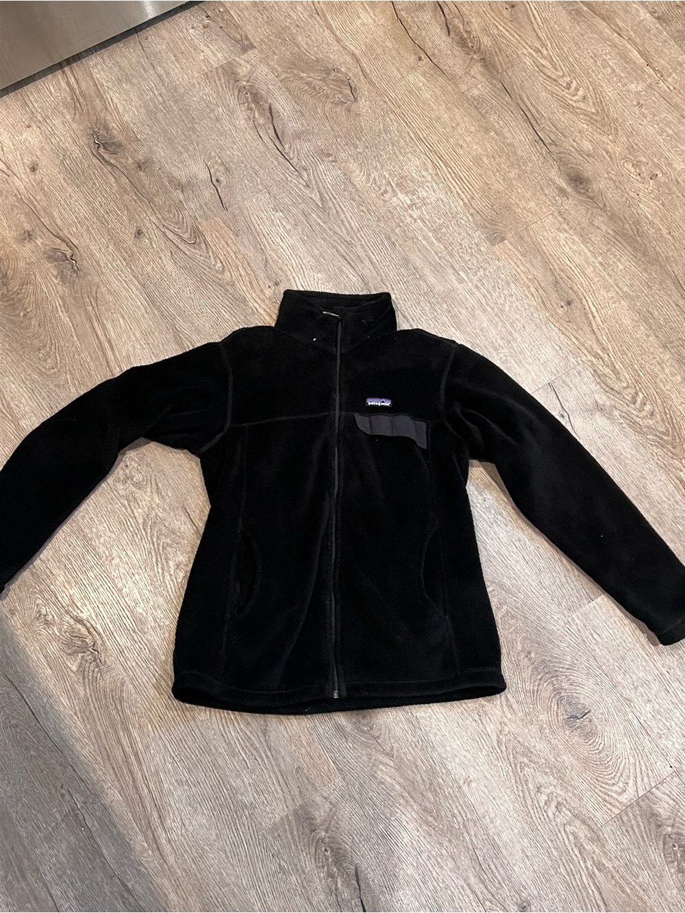 Patagonia Kids Black Full-Zip Fleece Jacket with Chest Logo